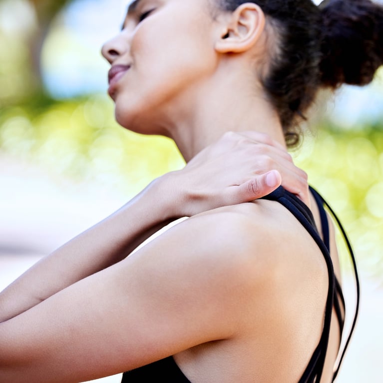 Shoulder Soothing Solutions: Unveiling the Power of Cold Laser Therapy